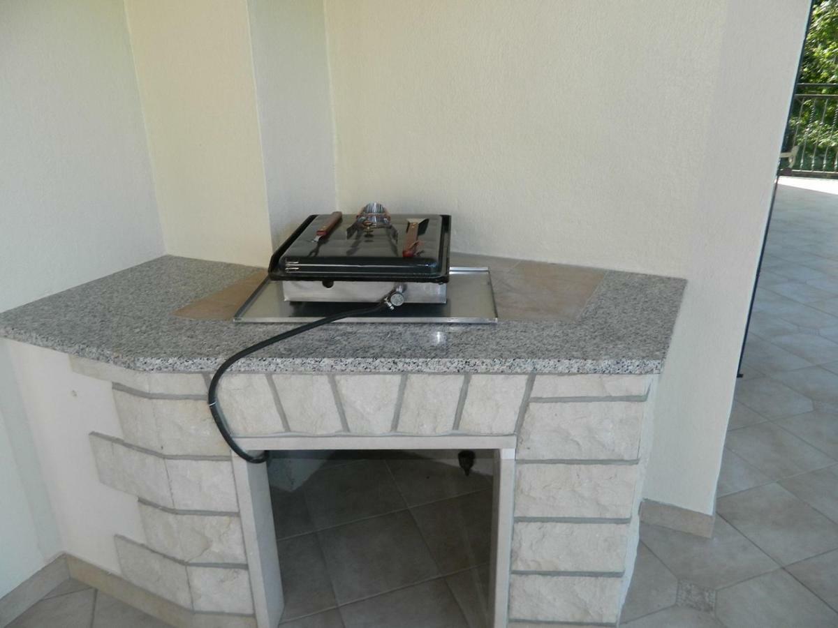 Chiara Apartment Kirmenjak Exterior photo